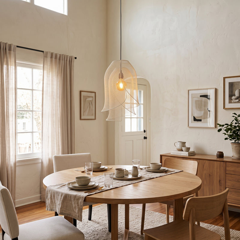Cream Wire Mesh Lily Pendant Light